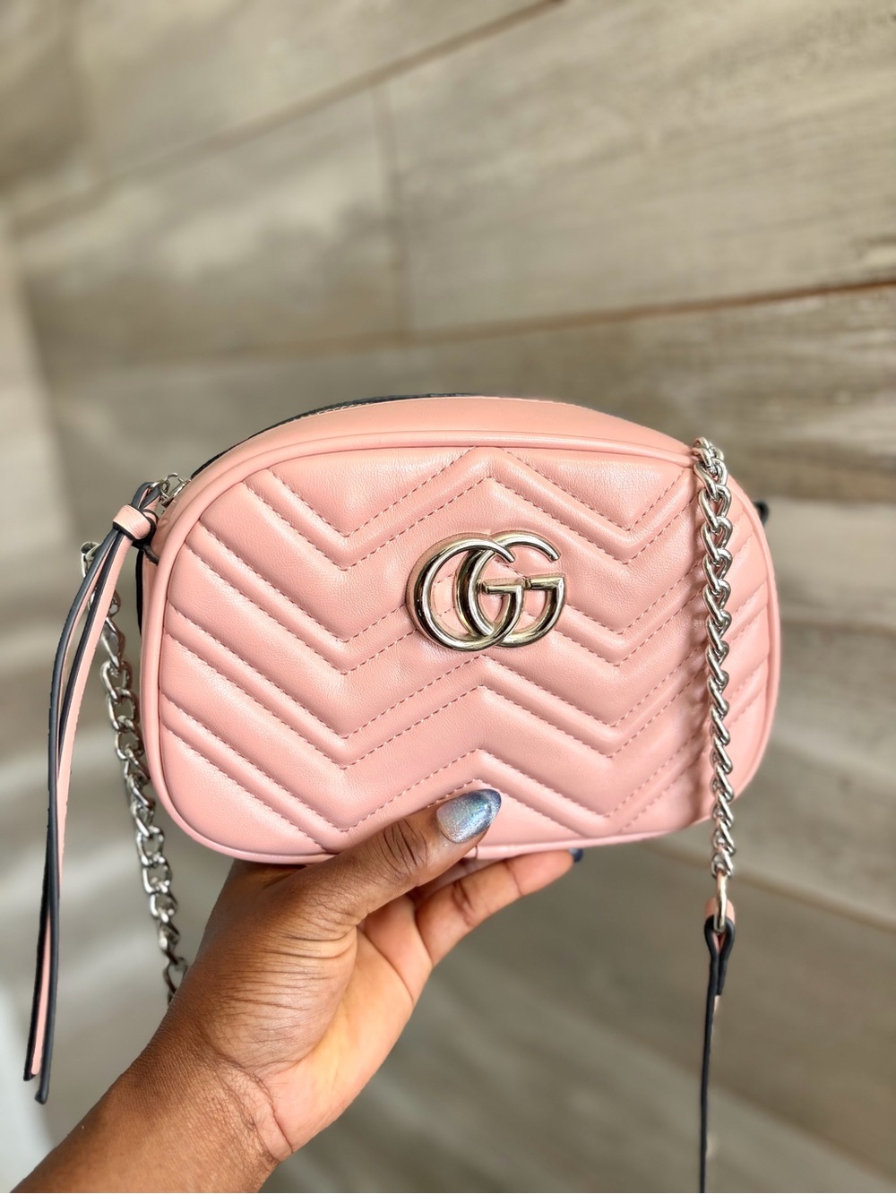 GG Marmont Quilted Shoulder Bag